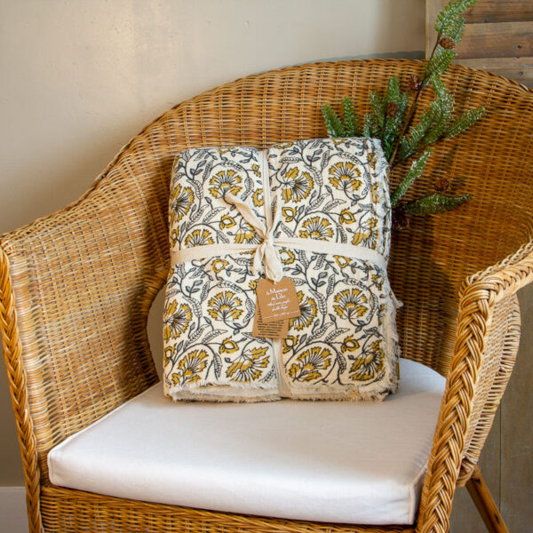 Plaid Pondichery Ocre La Maison de Lilo 1