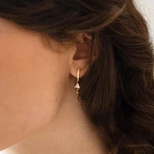 SEC22994 eb903bab 11c2 4875 9ae8 cd343dd6806a 380x443 crop center