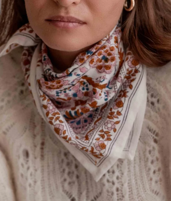 Petit foulard Bindi Atelier Kiala Bloom Bindi Atelier b