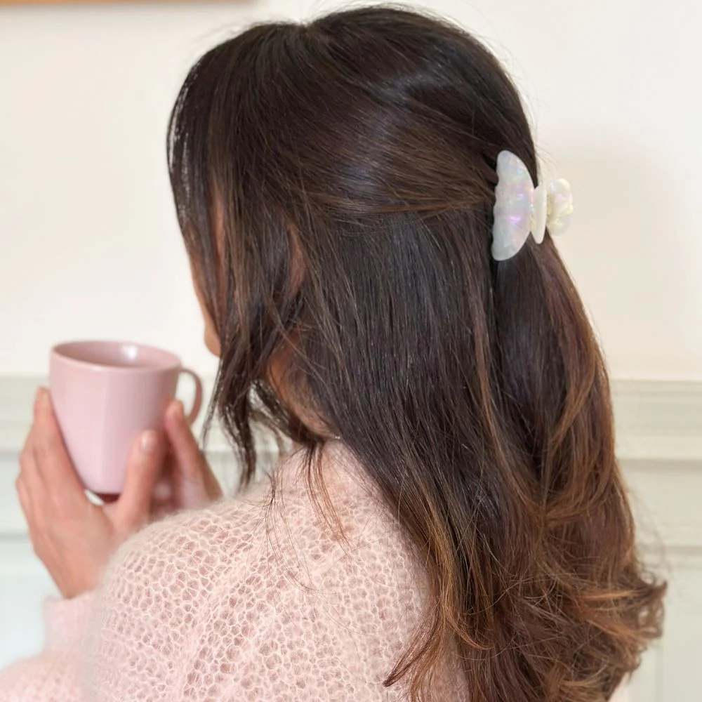 Pince à cheveux nacre petit format Bachca b
