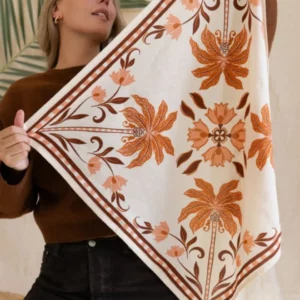 Foulard medium 65x65 Bloom Pani Bindi Atelier