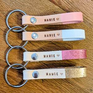 Porte clés en cuir coloré chic Mamie By Perri